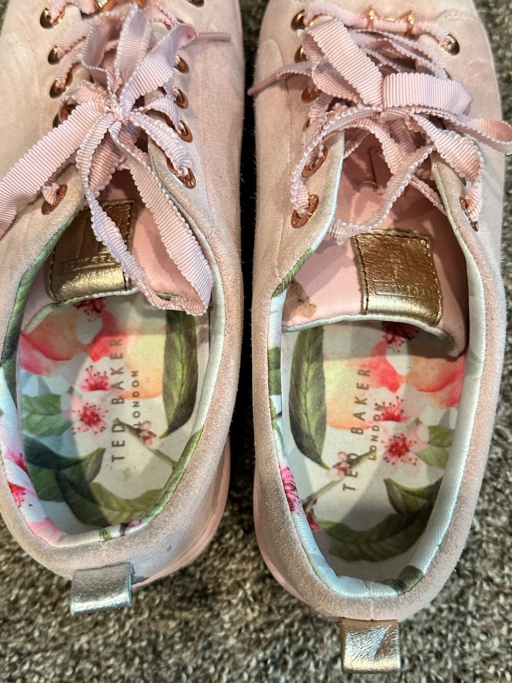 Ted Baker Kelleis Mink Pink Suede Low Top Sneakers Sz 9 • Coquette Balletcore - Picture 5 of 6